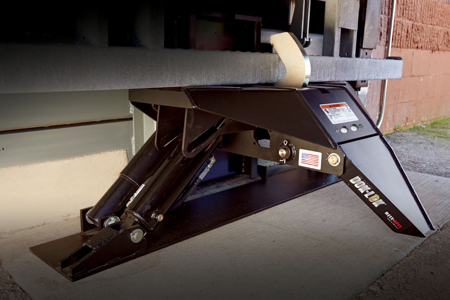 STR-4200 Stabilizing Trailer Restraint